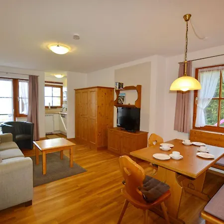 Ferienresidenz Chiemseestrand - 7 * Chieming
