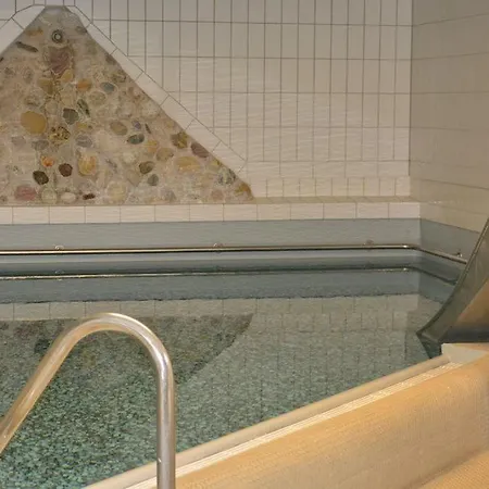 Ferienresidenz Chiemseestrand - 7 *
